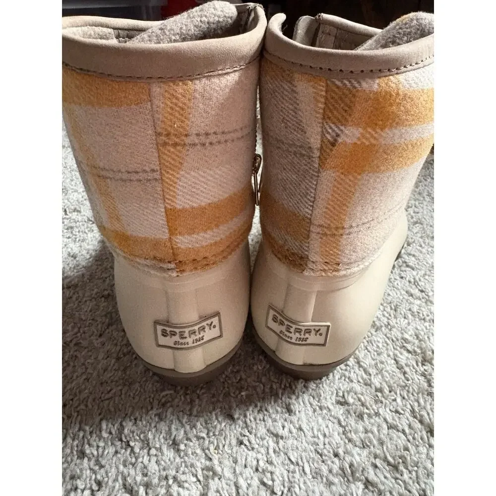 Sperry women saltwater